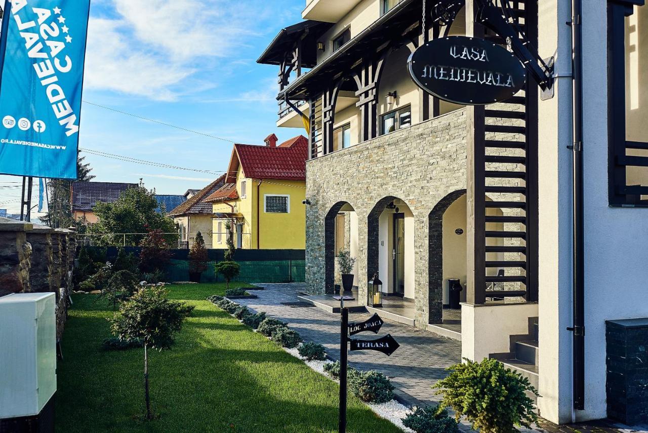 Boutique Hotel Casa Medievala Curtea de Argeş Extérieur photo