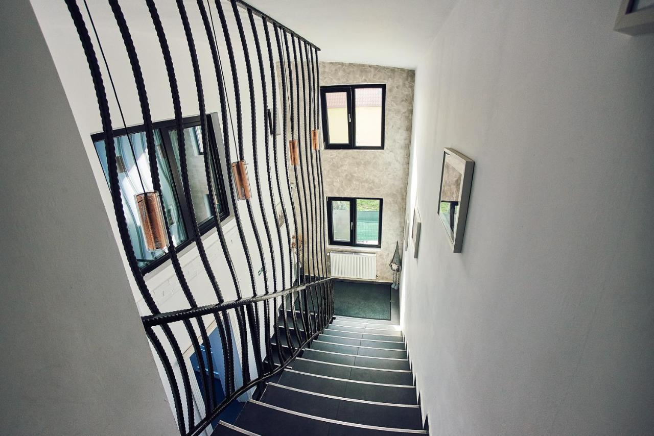 Boutique Hotel Casa Medievala Curtea de Argeş Extérieur photo